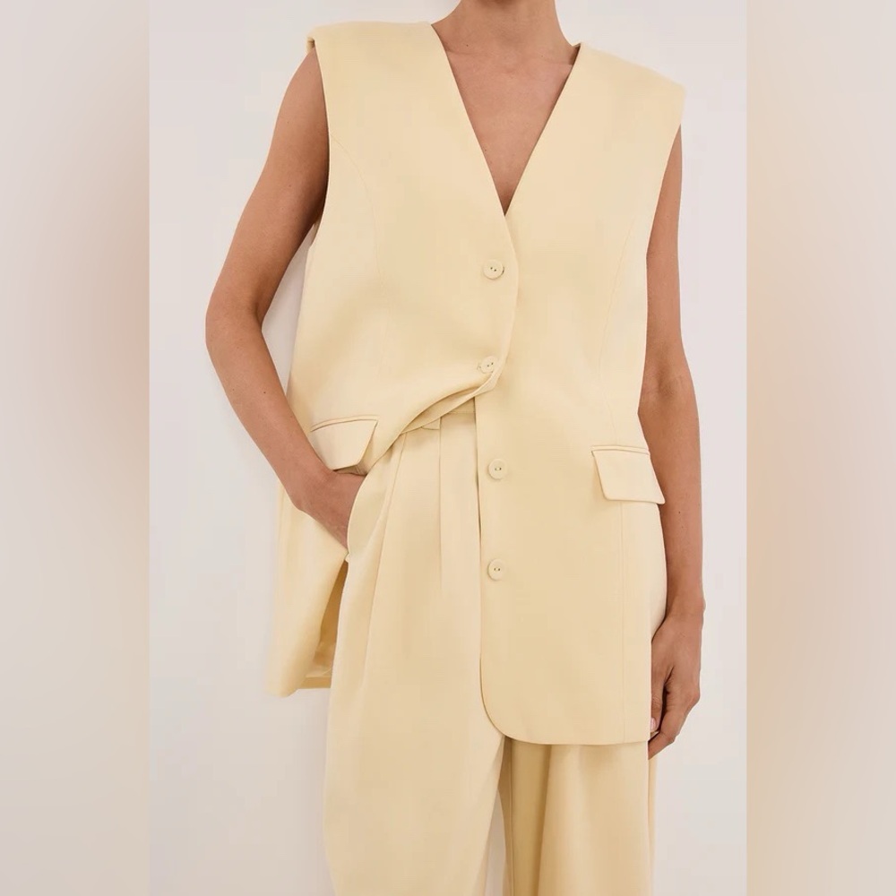 Oliver Dune Butter Yellow Oversized Longline Suit Vest